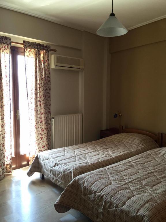 Regina Hotel 纳弗帕克托斯 外观 照片